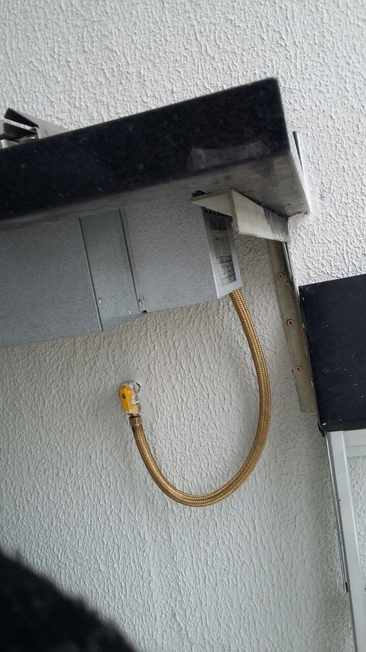 E.V-GAS-instalacao-de-churrasqueira-a-gas_2